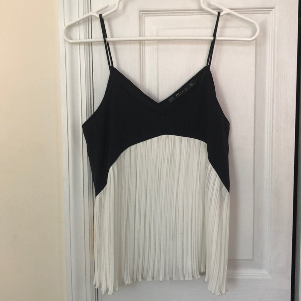 Black and white top